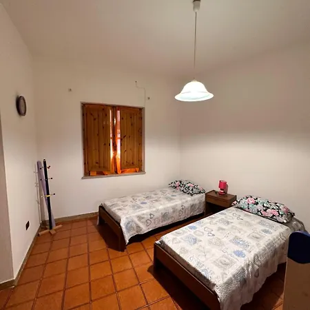 Sa Domu De Cri Holiday home *