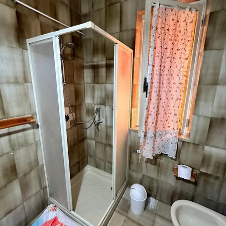 Holiday home Sa Domu De Cri Giba