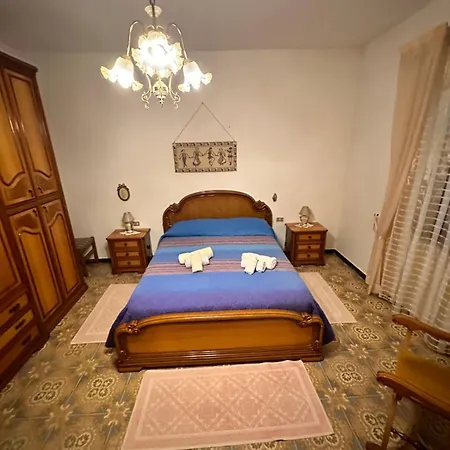 Holiday home Sa Domu De Cri